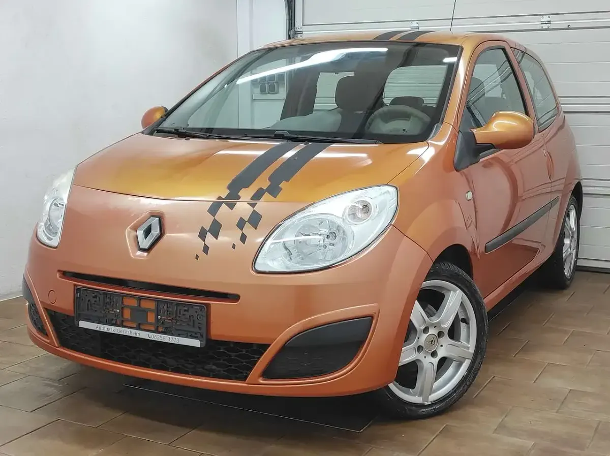 Usata Renault Twingo Expression 76 CV (55 kW) 2008 Arancione Utilitaria