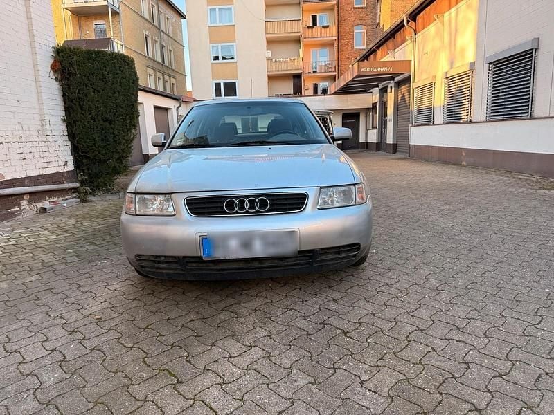 Gebraucht Audi A3 101 PS (74 kW) 1999 Silber Kleinwagen