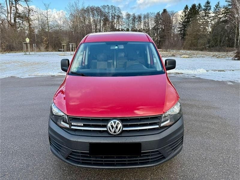 Gebraucht VW Caddy Maxi 110 PS (80 kW) 2017 Rot Van / Kleinbus