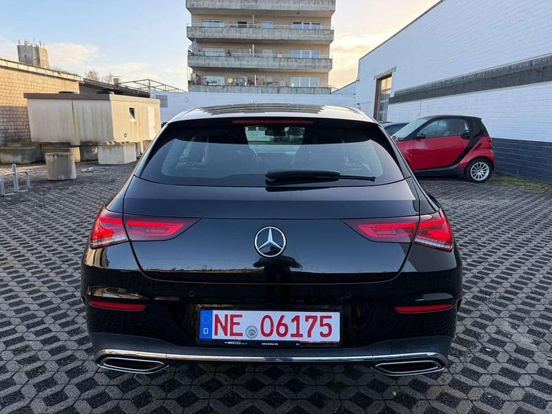 Gebraucht Mercedes CLA200 AMG line 150 PS (110 kW) 2023 Nachtschwarz Kombi