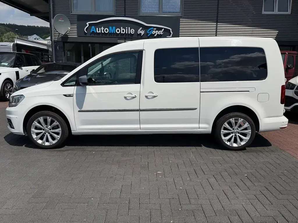Gebraucht VW Caddy Trendline 102 PS (75 kW) 2017 Candyweiß Van / Kleinbus