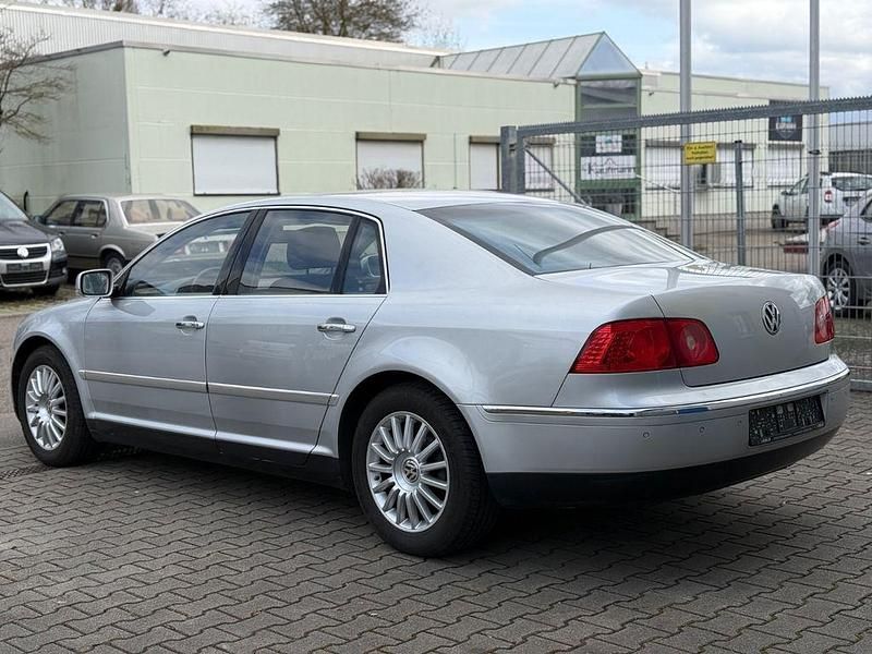 Gebraucht VW Phaeton 241 PS (177 kW) 2004 Silber Limousine