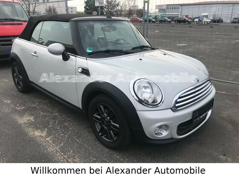 Silber Gebraucht 2011 Mini One Cabriolet Cabrio | 6.999 € (Etwas zu teuer) - Bild 1/4