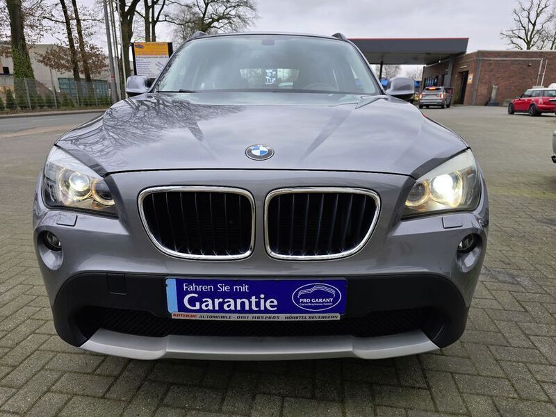 Grau Gebraucht 2010 BMW X1 Basis SUV | 7.500 € (Superpreis) - Bild 1/4
