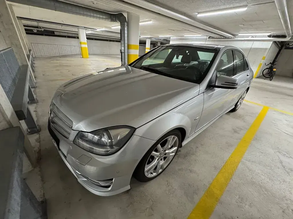 Gebraucht Mercedes C250 Avantgarde 204 PS (150 kW) 2012 Silber Limousine
