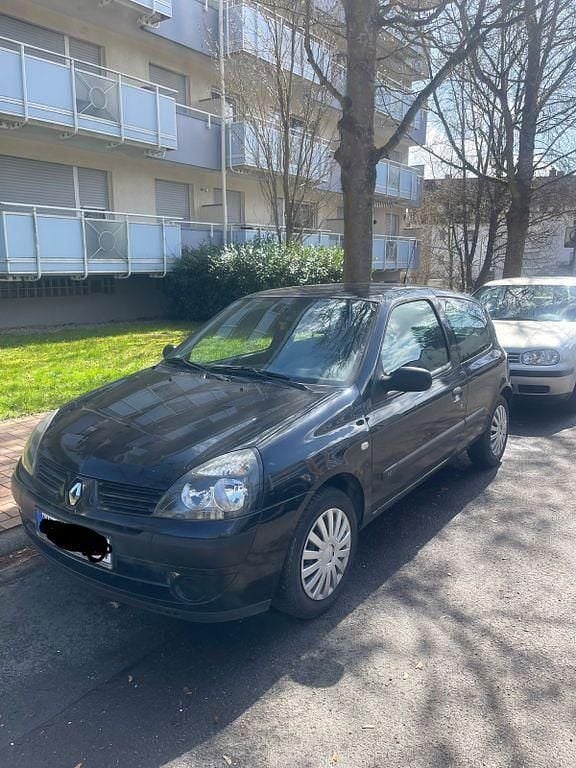 Gebraucht Renault Clio II Authentique 75 PS (55 kW) 2004 Schwarz Limousine