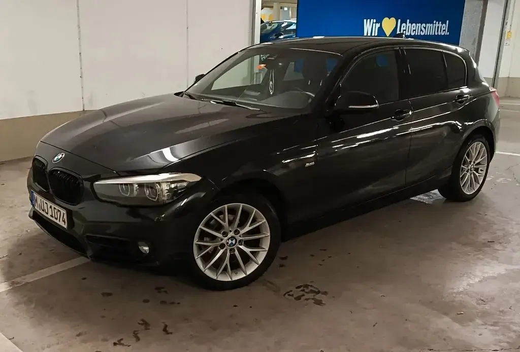 Usata BMW 118 Sport Line 150 CV (110 kW) 2017 Nero Utilitaria