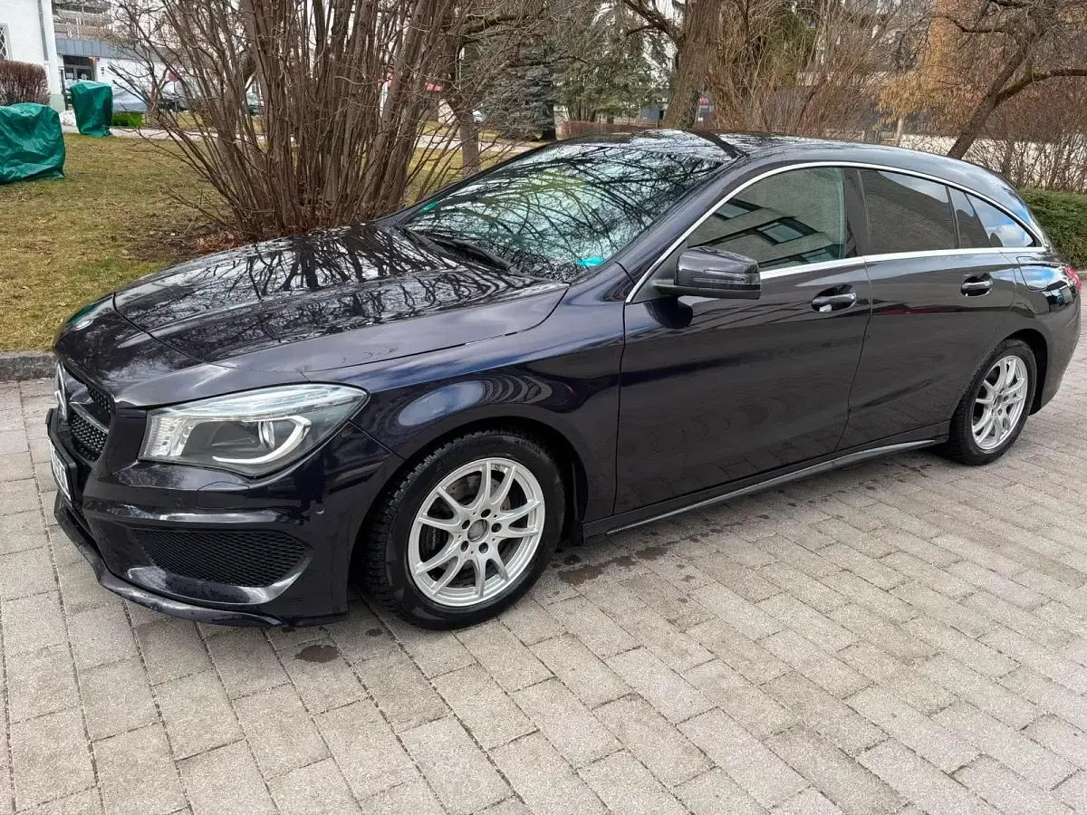 Gebraucht Mercedes CLA180 AMG 122 PS (89 kW) 2014 Violet Coupé