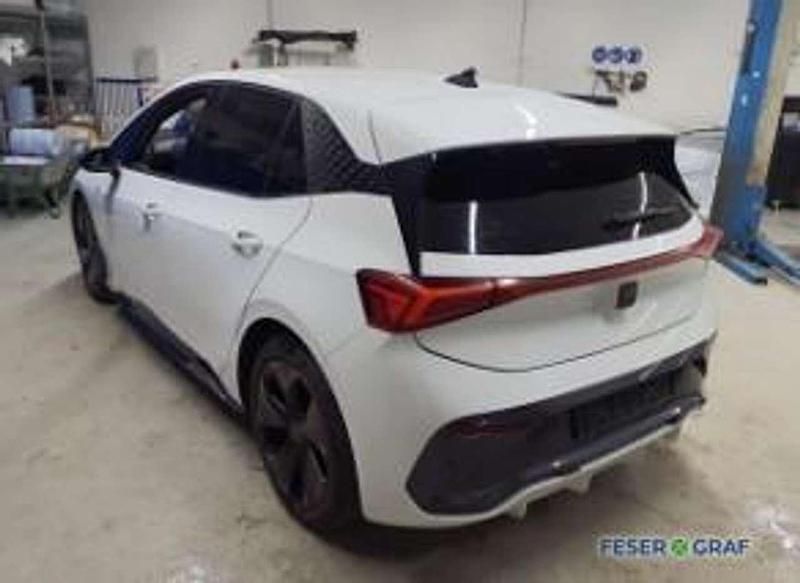 Gebraucht Cupra Born 150 kW (204 PS) 2023 Eisweiß Kleinwagen
