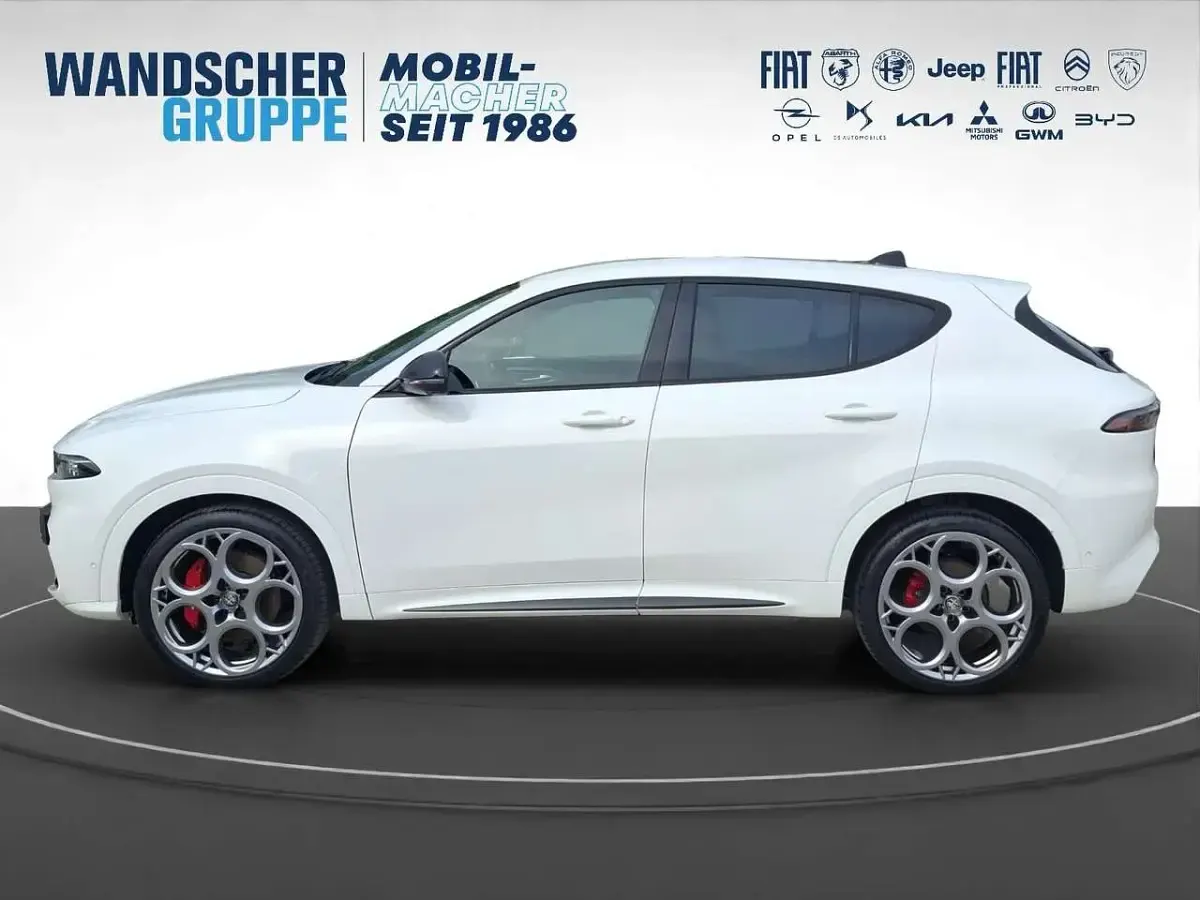 Gebraucht Alfa Romeo Tonale 174 PS (127 kW) 2024 Weißschwarz SUV