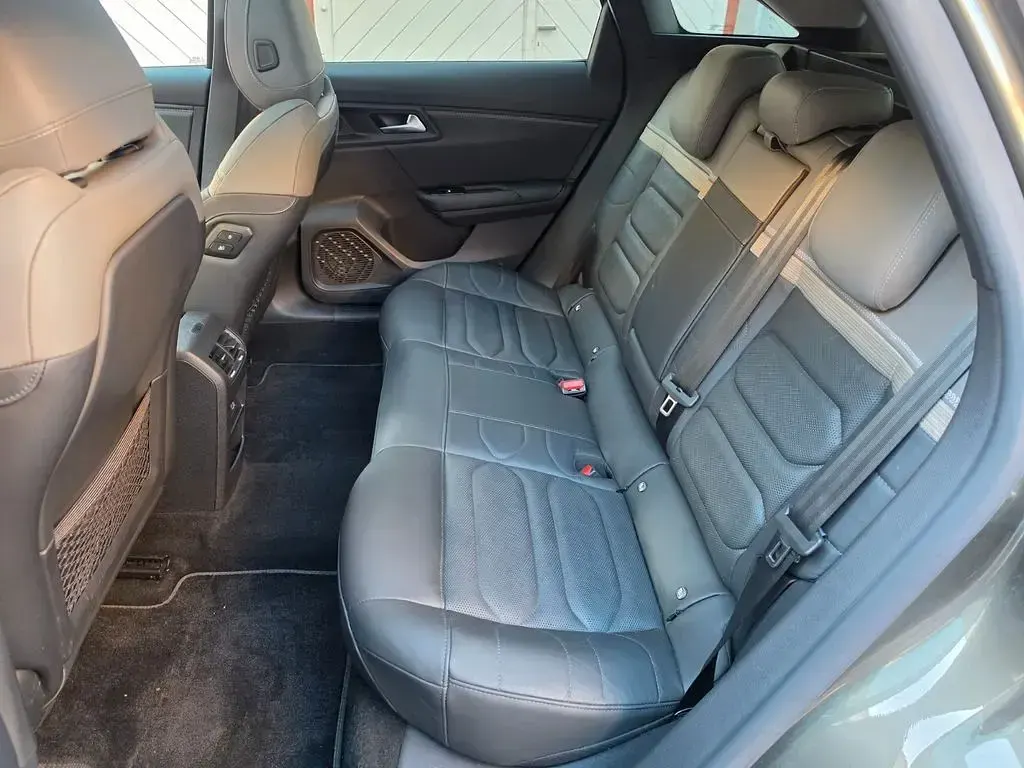 Gebraucht Citroën C5 X Shine 181 PS (133 kW) 2022 Braun Kombi