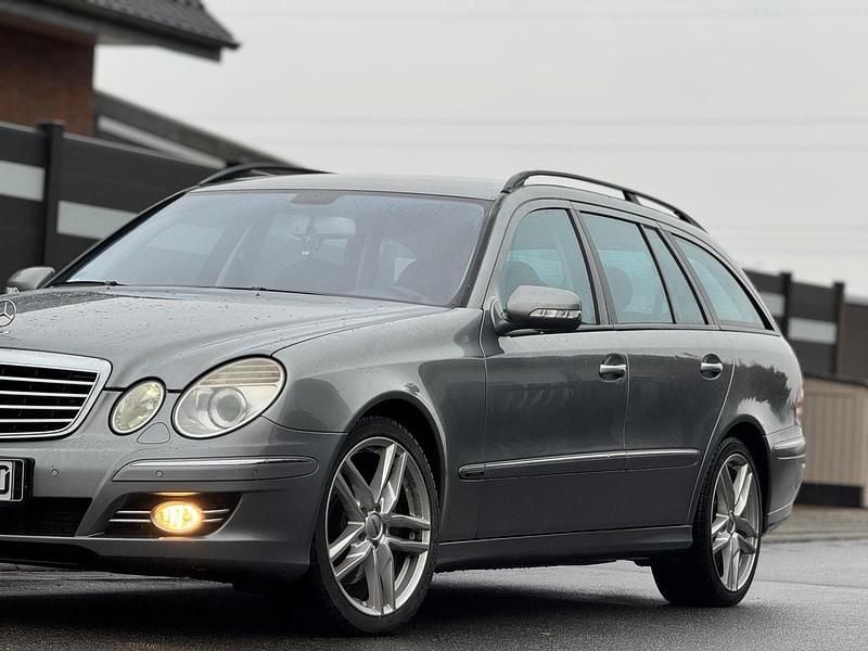 Gebraucht Mercedes E280 Avantgarde 190 PS (139 kW) 2009 Grau Kombi