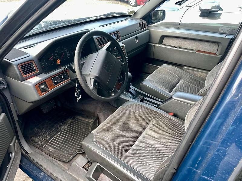 Gebraucht Volvo 940 135 PS (99 kW) 1995 Blau Kombi