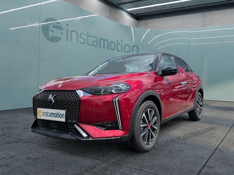 Rot Gebraucht 2023 DS Automobiles DS3 Crossback E-Tense Opera SUV | 25.549 € (Fairer Preis) - Bild 1/4