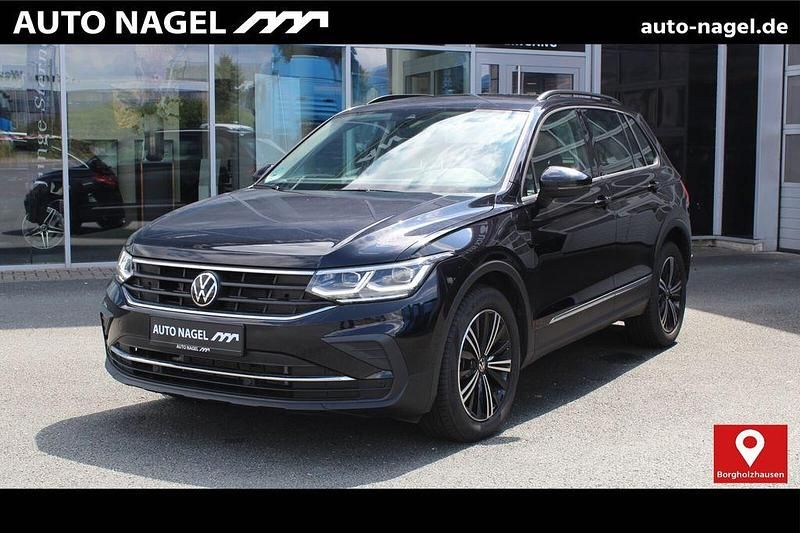Schwarz Gebraucht 2024 VW Tiguan Life SUV | 27.990 € (Guter Preis) - Bild 1/4