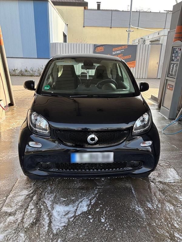 Gebraucht Smart ForTwo Coupé 71 PS (52 kW) 2018 Schwarz Coupé