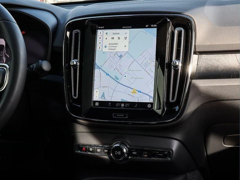 Second-hand Volvo C40 169 kW (231 CP) 2022 Albastru SUV