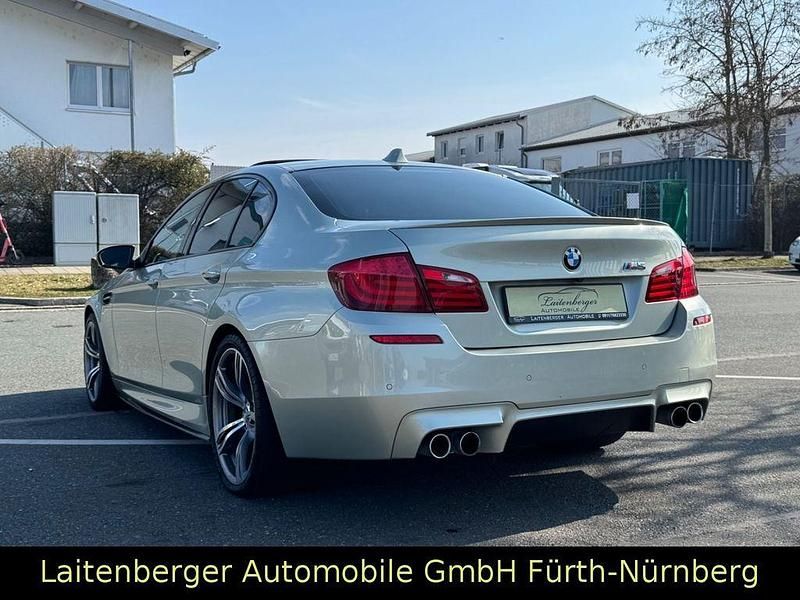 Gebraucht BMW M5 Performance 560 PS (411 kW) 2012 Silber Limousine
