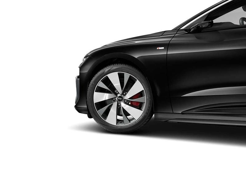 Gebraucht Audi A6 e-tron S-Line 210 kW (286 PS) 2025 Mythosschwarz metallic Kombi