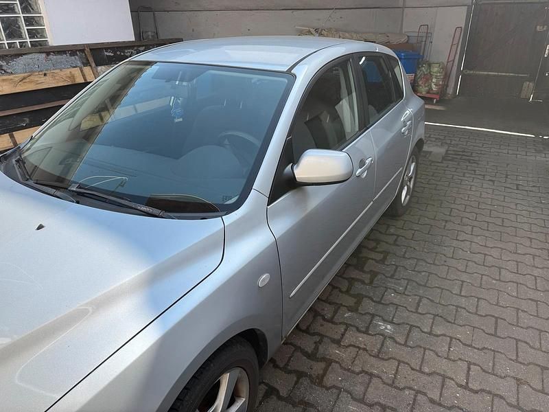 Gebraucht Mazda 3 105 PS (77 kW) 2004 Silber Kleinwagen