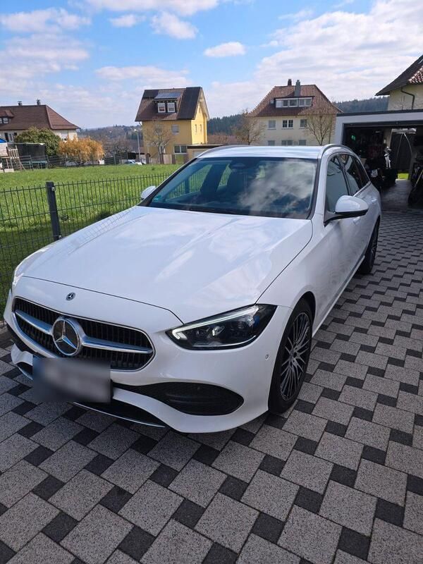 Weiß Gebraucht 2022 Mercedes C300 Kombi | 34.900 € (Superpreis) - Bild 1/4