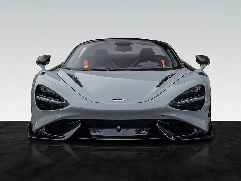 Gebraucht McLaren 765LT 770 PS (566 kW) 2023 Grau Cabrio