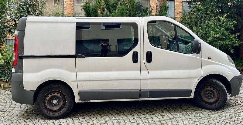 Weiß Gebraucht 2013 Opel Vivaro Van | 7.500 € (Superpreis) - Bild 1/4