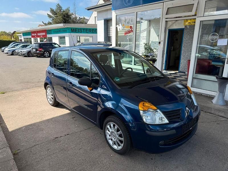 Second-hand Renault Modus 75 CP (55 kW) 2004 Albastru Monovolum