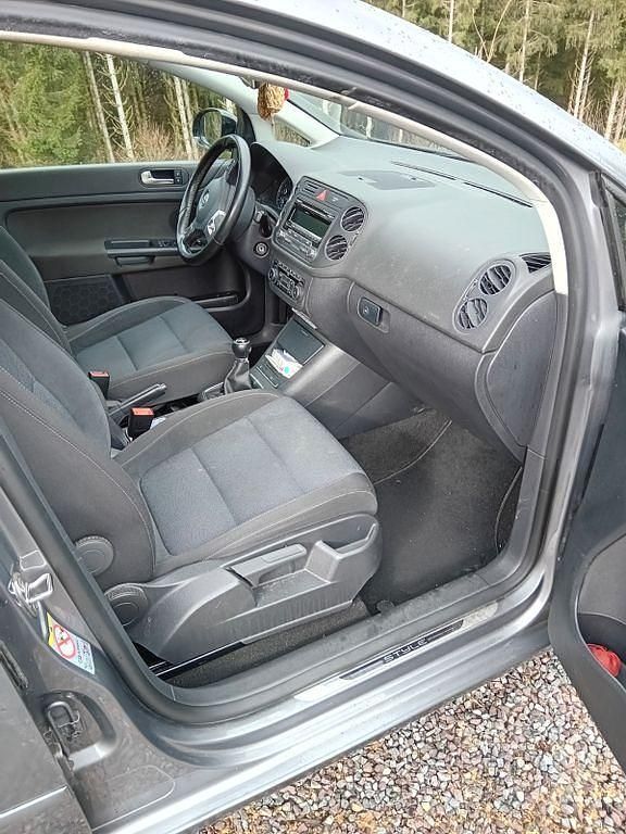 Gebraucht VW Golf Plus Cross Style 122 PS (89 kW) 2011 Grau Van / Kleinbus