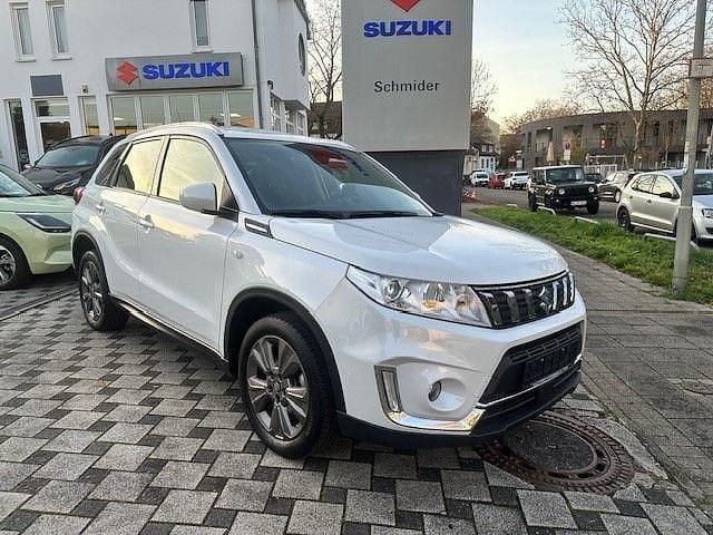 Weiß Gebraucht 2020 Suzuki Vitara Comfort SUV | 14.690 € (Guter Preis) - Bild 1/4