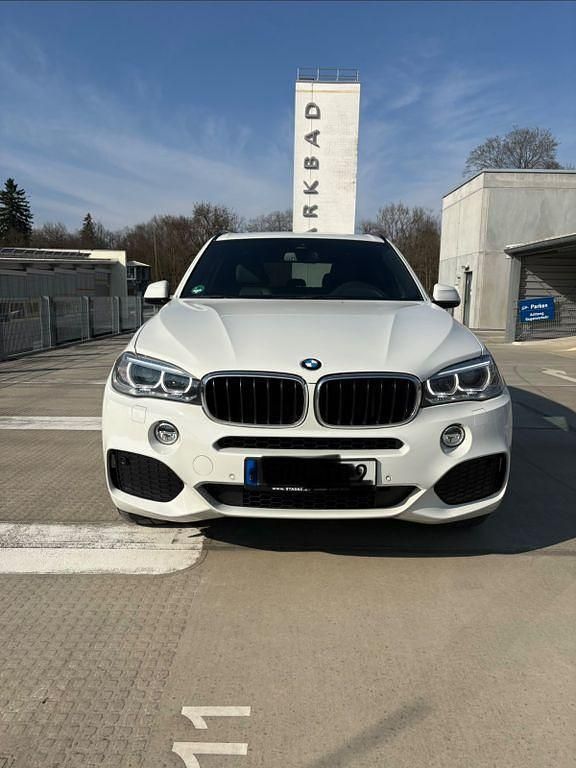 Gebraucht BMW X5 258 PS (189 kW) 2014 Weiß SUV
