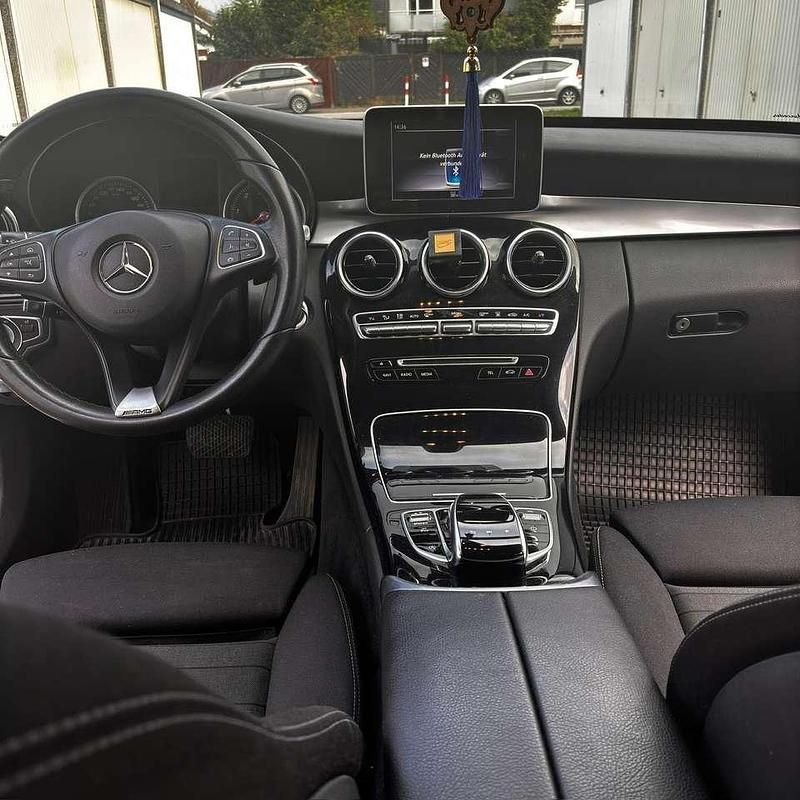 Gebraucht Mercedes C200 Avantgarde 136 PS (100 kW) 2017 Weiß Kombi
