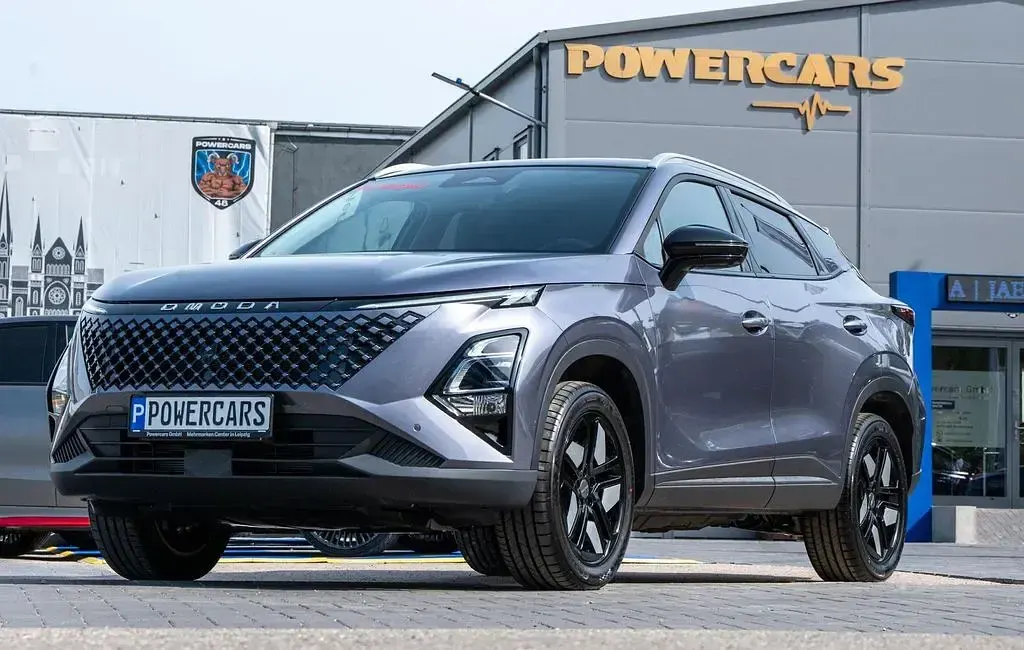 Neu Omoda 5 224 PS (164 kW) 2026 Carbon black SUV