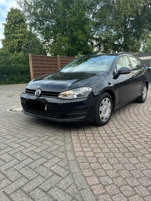 Schwarz Gebraucht 2016 VW Golf VII Kombi | 5.990 € (Superpreis) - Bild 1/4