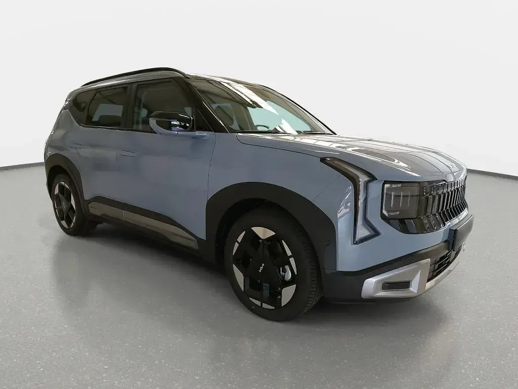Neu Kia Seltos Spirit 179 PS (131 kW) 2026 Grau SUV