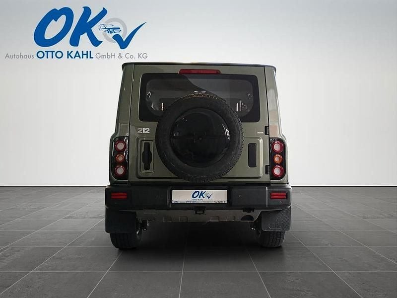 Neu BAW 212 166 PS (122 kW) 2026 Grün SUV