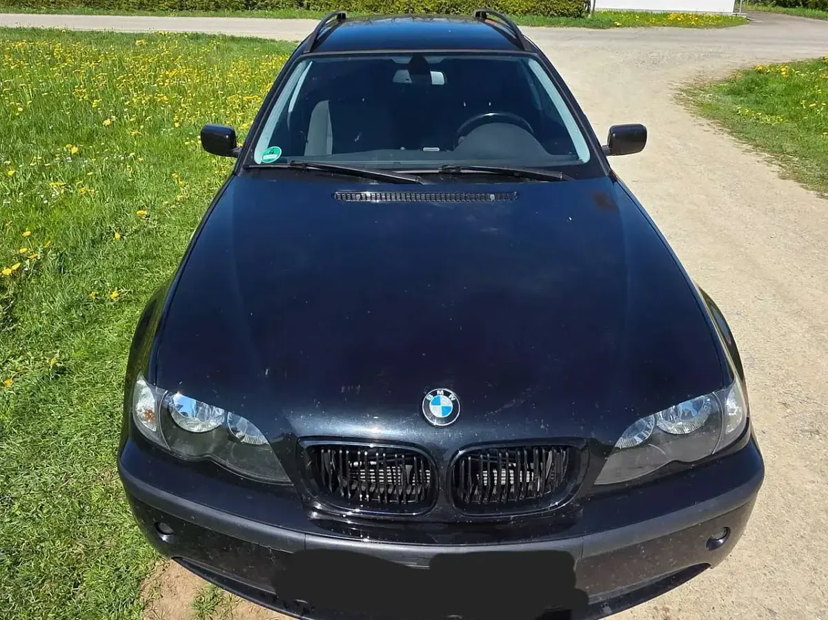 Gebraucht BMW 318 143 PS (105 kW) 2005 Schwarz Kombi