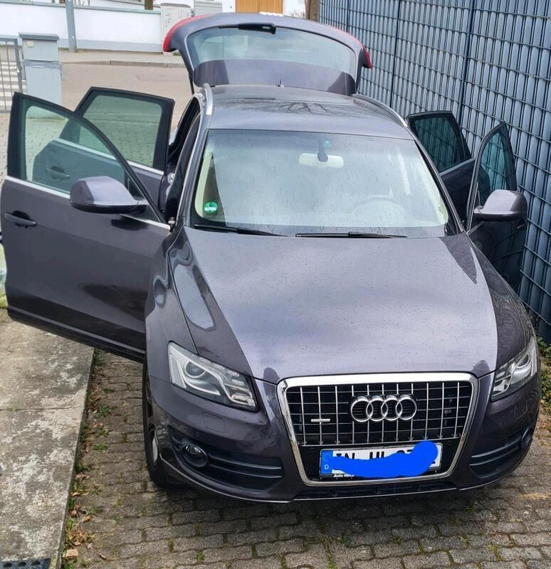 Braun Gebraucht 2009 Audi Q5 SUV | 12.350 € (Teuer) - Bild 1/4
