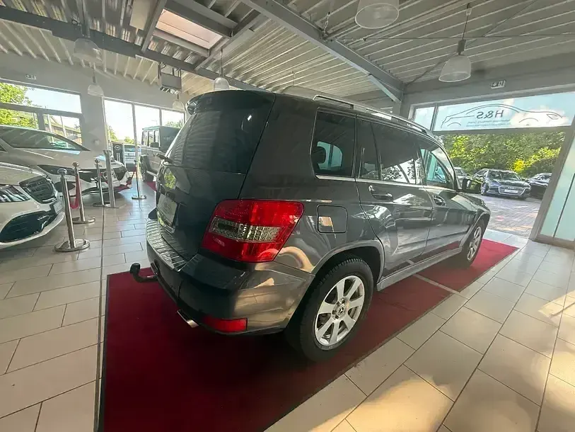 Gebraucht Mercedes GLK250 204 PS (150 kW) 2010 Tenoritgrau  lack SUV