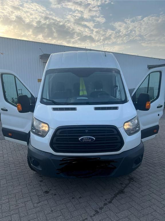 Weiß Gebraucht 2016 Ford Transit Van / Kleinbus | 12.500 € (Superpreis) - Bild 1/4