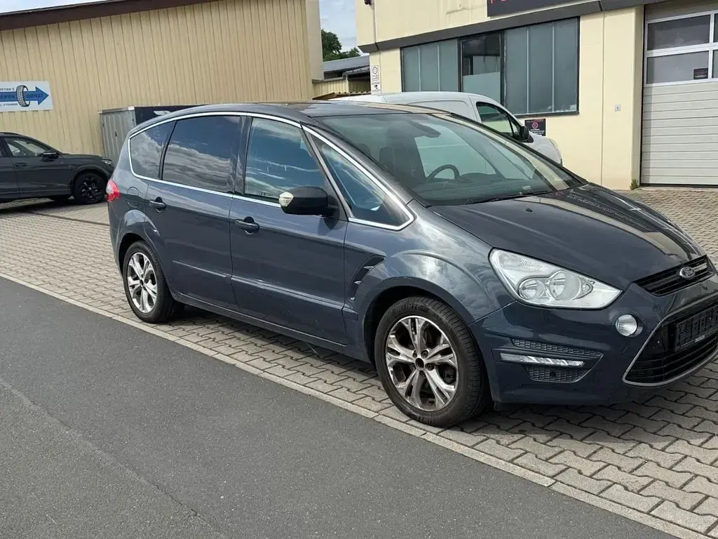 Occasion Ford S-MAX Titanium 163 ch (119 kW) 2011 Gris Monospace