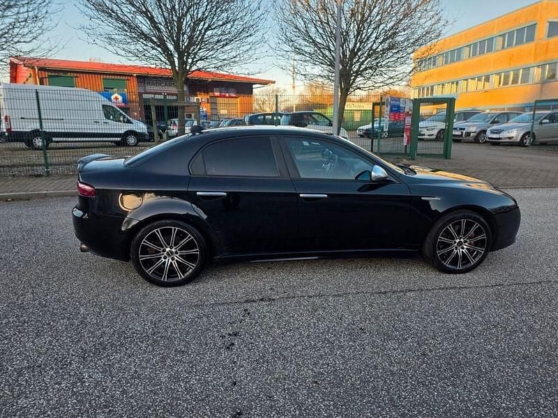 Gebraucht Alfa Romeo 159 Ti 185 PS (136 kW) 2007 Schwarz Limousine