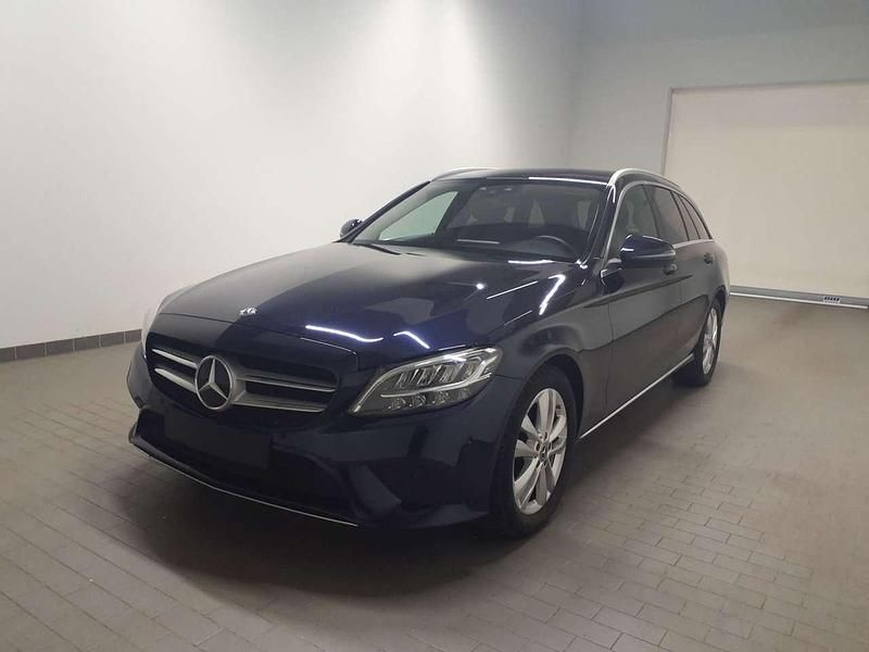 Cavansitblau Gebraucht 2021 Mercedes C220 Kombi | 21.900 € - Bild 1/4