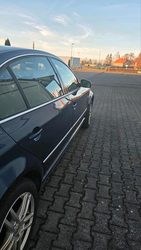 Gebraucht Skoda Superb 150 PS (110 kW) 2002 Blau Limousine