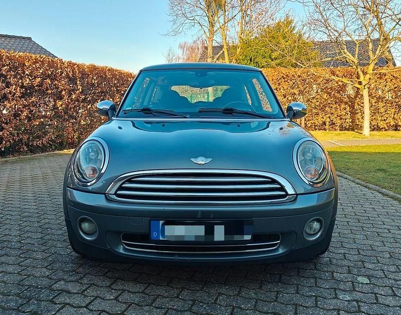 Gebraucht Mini ONE 98 PS (72 kW) 2010 Grau Kleinwagen