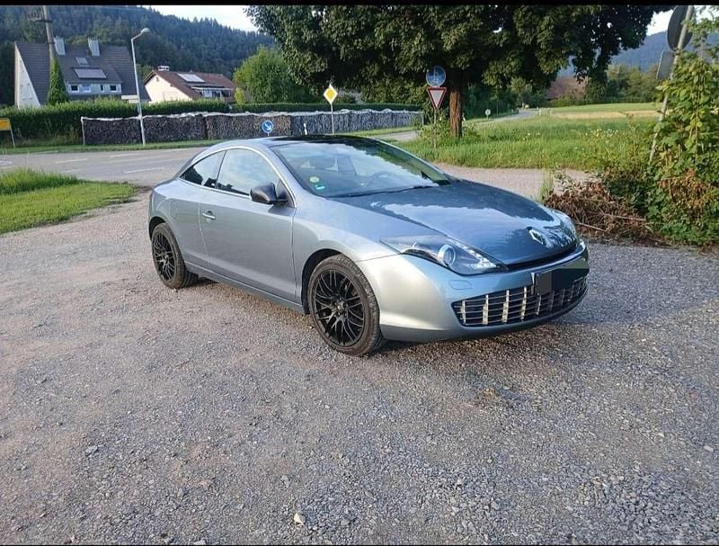 Grau Gebraucht 2013 Renault Laguna Coupé Coupé | 6.800 € - Bild 1/4