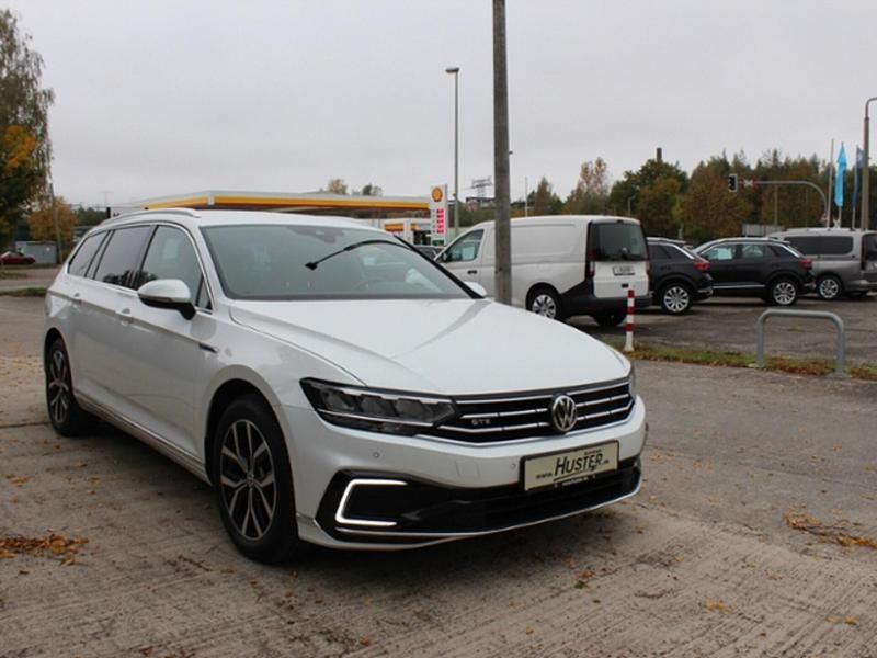 Gebraucht VW Passat GTE 218 PS (160 kW) 2020 Weiß Kombi