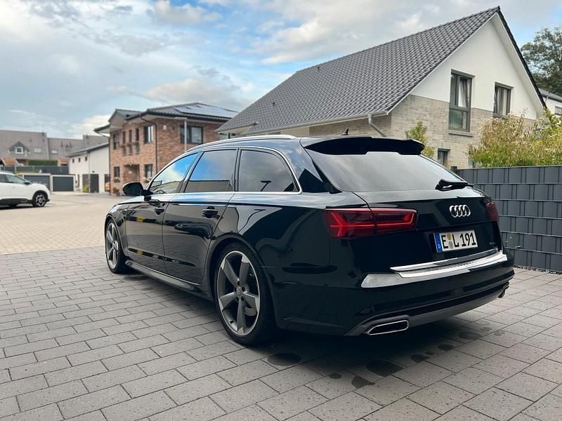 Schwarz Gebraucht 2016 Audi A6 S-Line Kombi | 18.500 € (Superpreis) - Bild 1/4