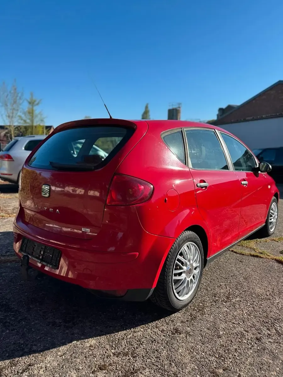 Gebraucht Seat Altea 102 PS (75 kW) 2006 Rot Van / Kleinbus