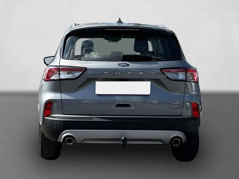 Gebraucht Ford Kuga Titanium 224 PS (164 kW) 2021 Silber SUV